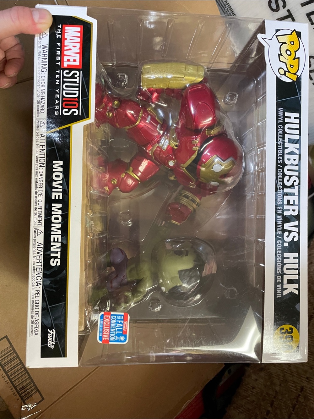 Funko Movie Moments Hulkbuster vs. Hulk - Red, Gold & Green